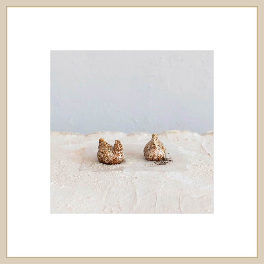 Stoneware Hen Shaped Salt & Pepper Shakers
