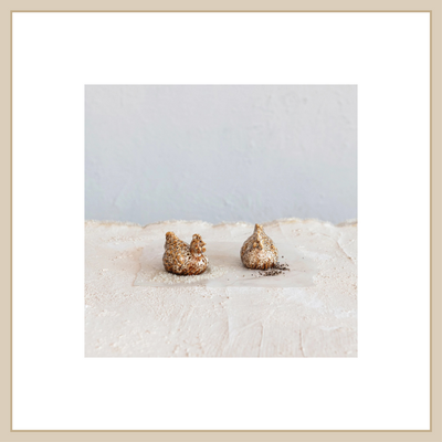 Stoneware Hen Shaped Salt & Pepper Shakers