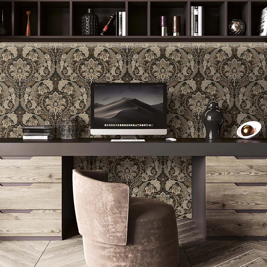 Crown Carl Robinson Thornton Wallpaper